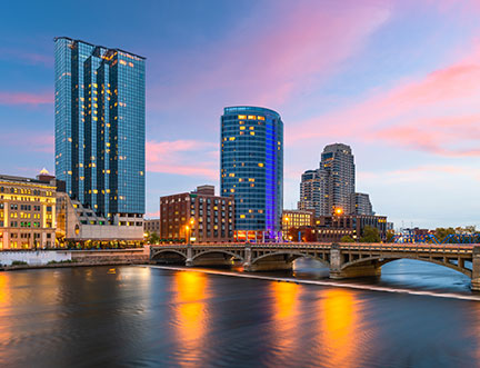 Grand Rapids, MI skyline