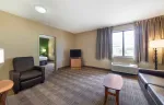 1 Bedroom Suite - 2 Full Beds